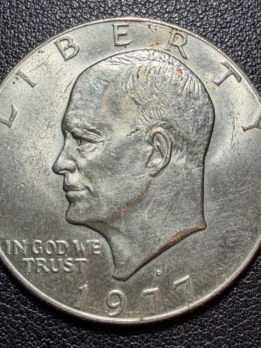 1977-D Eisenhower GC Dollar US Coin - Circulated #206197596762